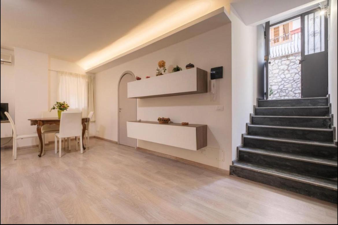 Domus Elisae Apartment Taormina Exteriör bild